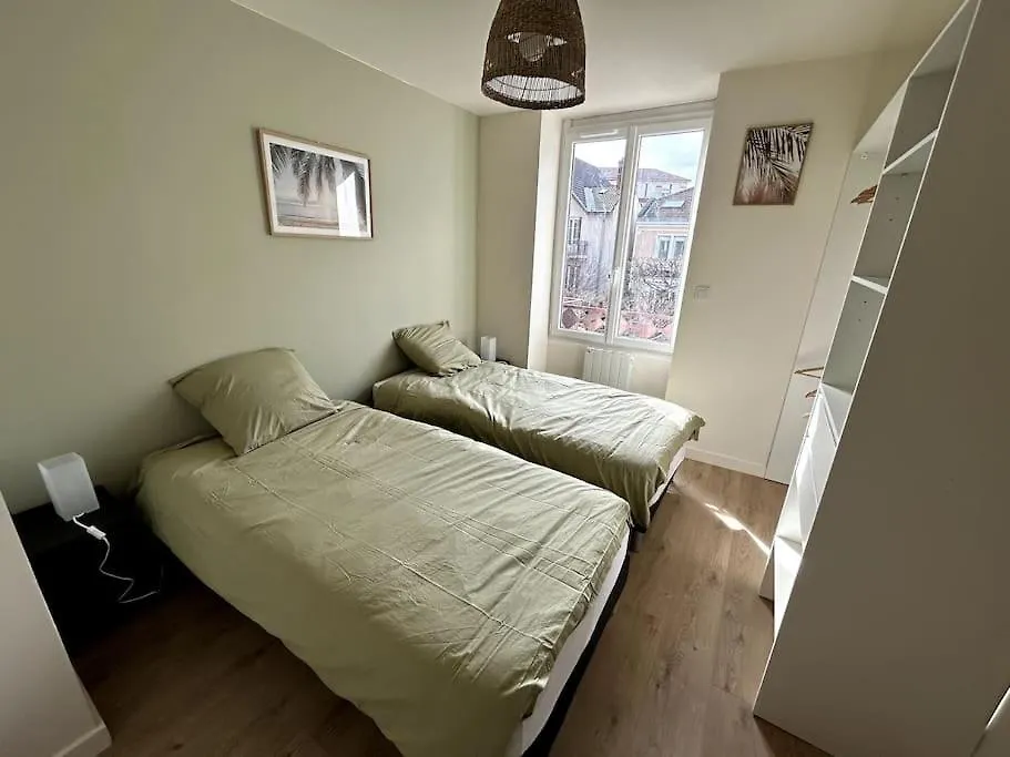 Appartement Lumineux En Centre-Ville / Proche Gare サン・シャモン フランス