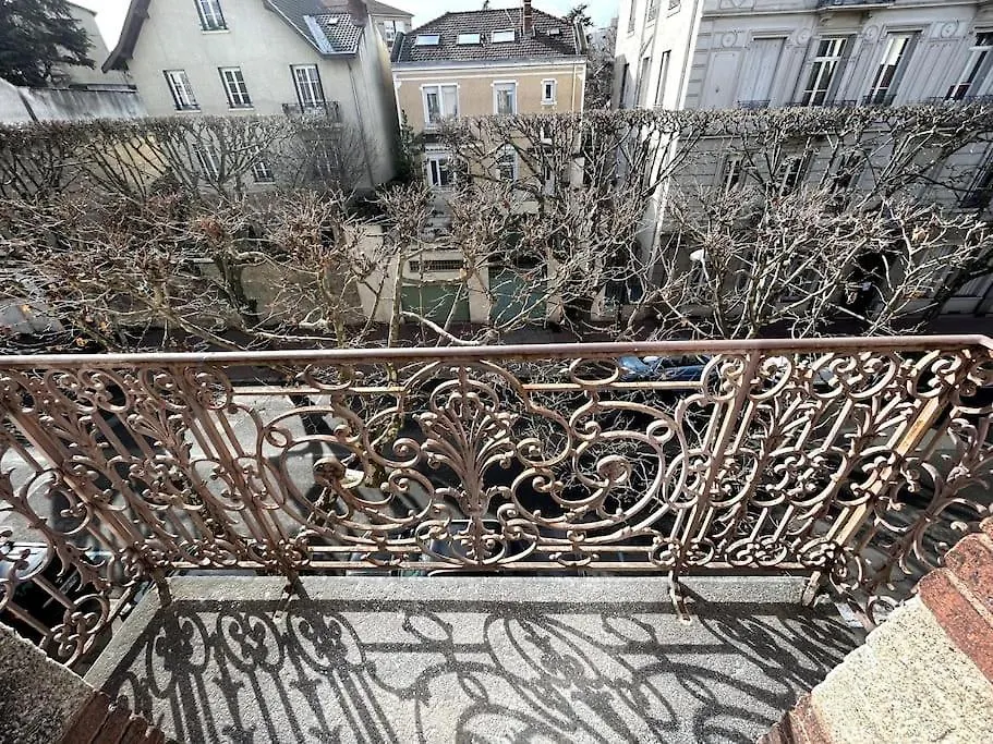 Appartement Lumineux En Centre-Ville / Proche Gare Saint-Chamond